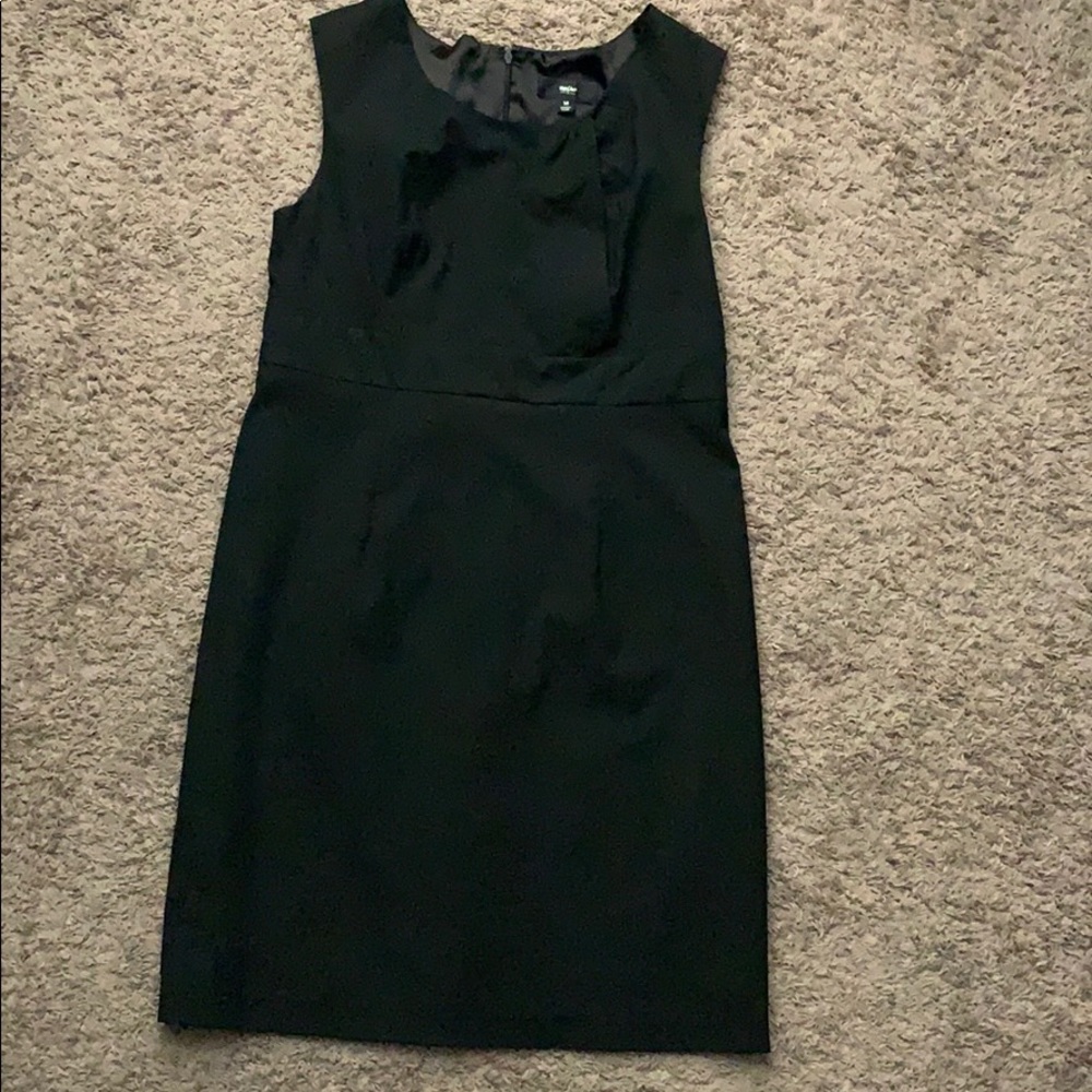 Black Plain Dress. A wardrobe staple piece